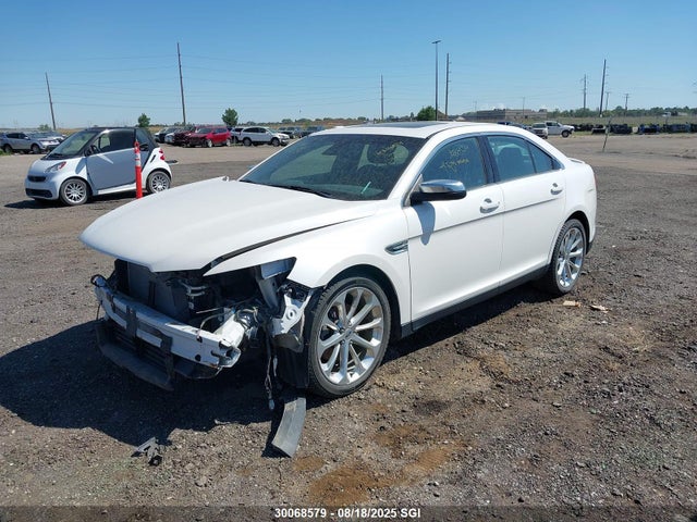 1FAHP2J89GG117940 Ford 2016