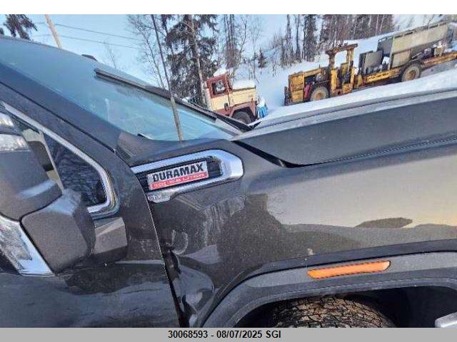GMC l5p 2022 1GT19NEY5NF212841 Image 18