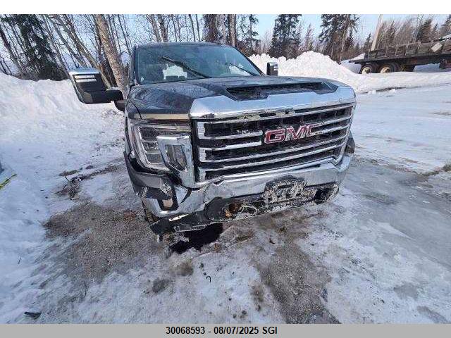 GMC l5p 2022 1GT19NEY5NF212841 Image 19