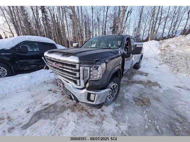 GMC l5p 2022 1GT19NEY5NF212841 Image 2