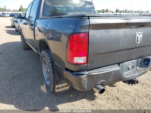 3C6RR7KT4HG783948 RAM 1500