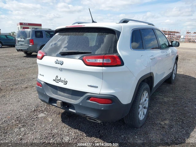 1C4PJMCS9FW618746 Jeep Cherokee
