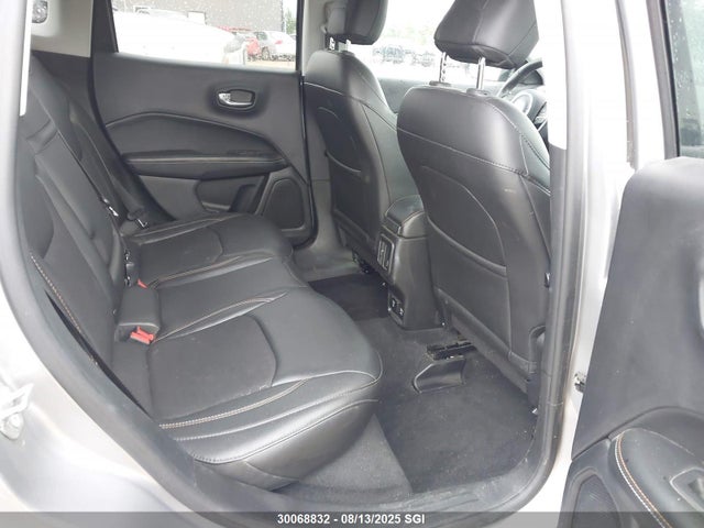 3C4NJDBBXJT440661 Jeep Compass