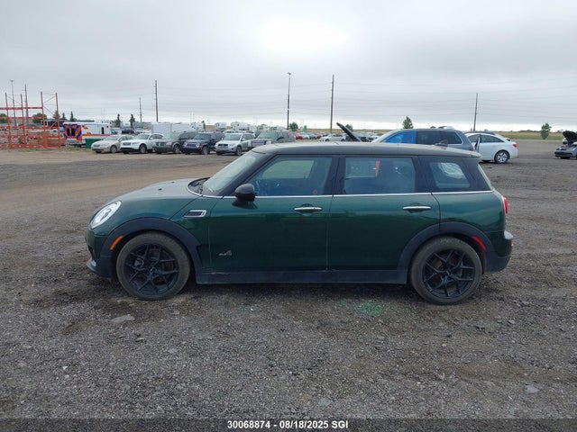 Mini Clubman 2017 WMWLU1C32H2F28409 Image 13