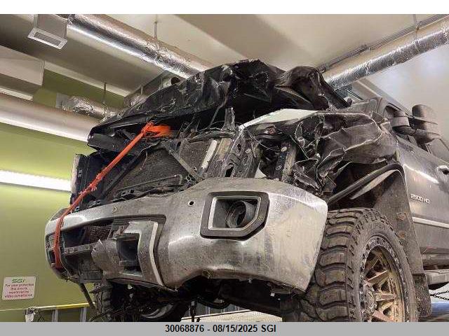 GMC lml 2015 1GT12ZE8XFF106723 Image 7