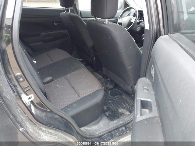 JA4AJ3AU6KU600385 Mitsubishi mivec