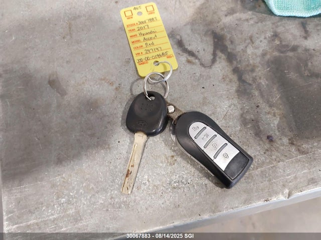 KMHCT4AE7HU297127 Hyundai 2017