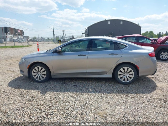 Chrysler 200 2015 1C3CCCFB9FN757087 Image 14