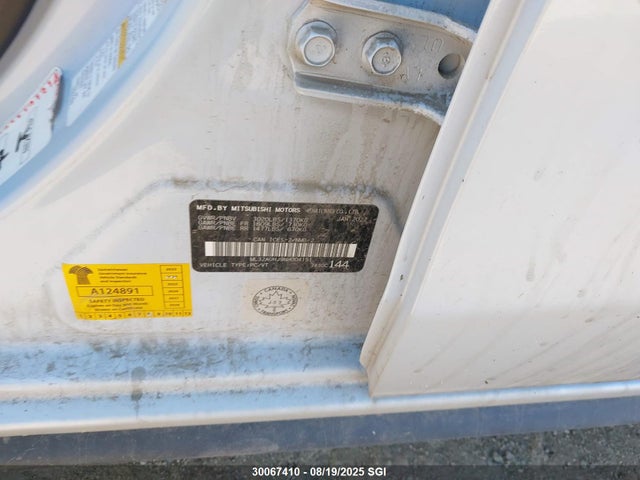 Mitsubishi mivec 2022 ML32AUHJ9NH004151 Image 9
