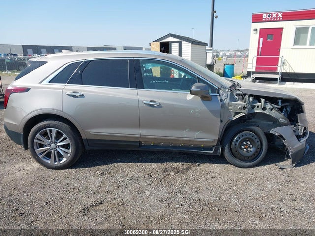 1GYKNDRS3PZ175445 Cadillac lgx