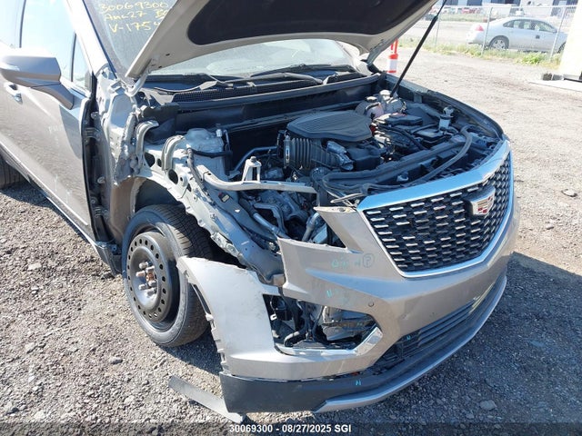 1GYKNDRS3PZ175445 Cadillac lgx