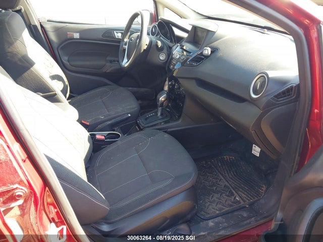Ford 2015 2015 3FADP4BJ5FM222541 Image 5