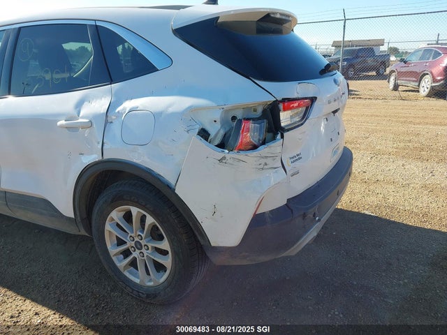 1FMCU9G62LUB51107 Ford 2020