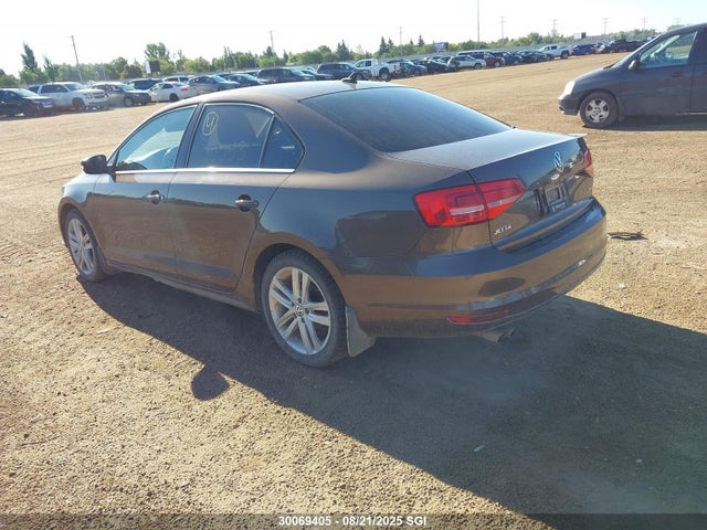 Volkswagen 2015 2015 3VWLA7AJ2FM239997 Image 3