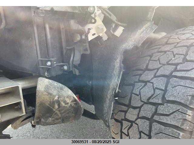 5TFLA5DB8NX024614 Toyota v35a-fts