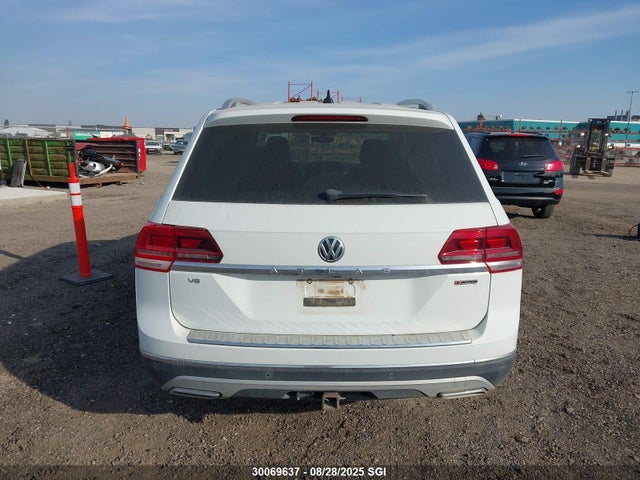 1V2MR2CAXJC571209 Volkswagen Atlas