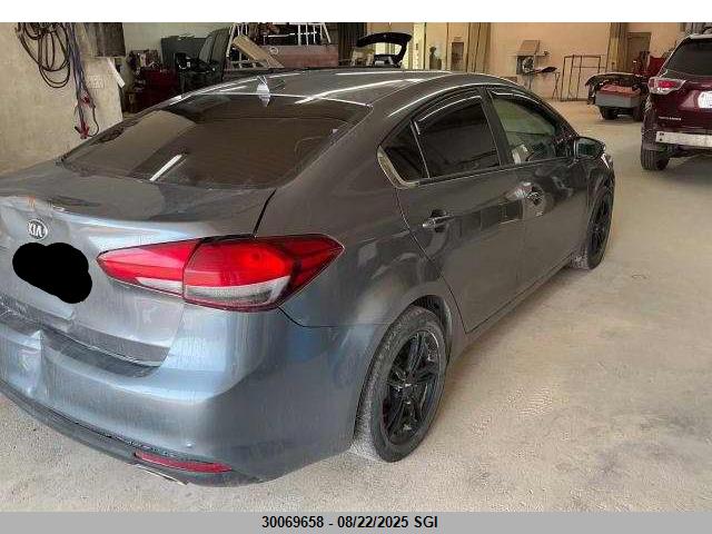 KIA gdi nu 2018 3KPFL4A84JE187877 Image 3