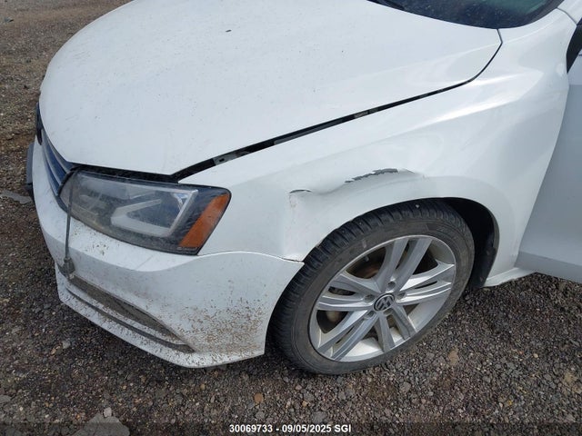 3VWL07AJ7FM326278 Volkswagen Jetta