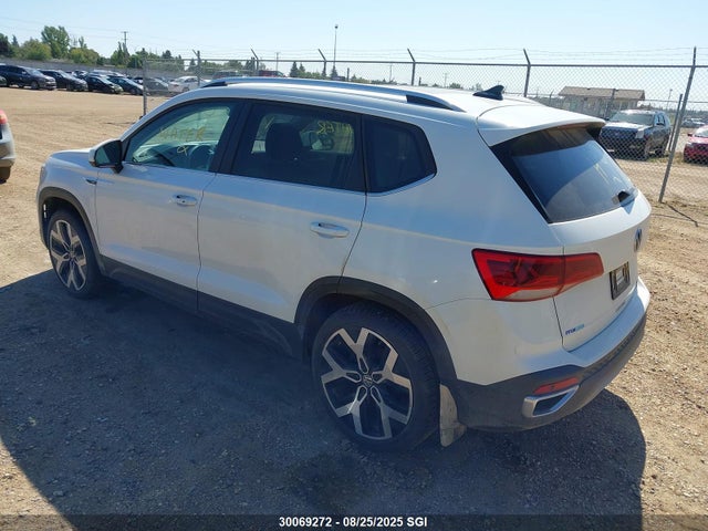 3VV2X7B25NM088643 Volkswagen tsi