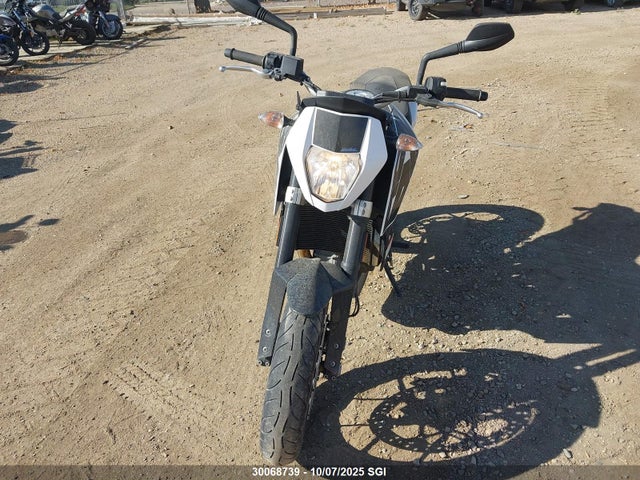 KTM 2018 2018 VBKLDV40XJM714526 Image 5