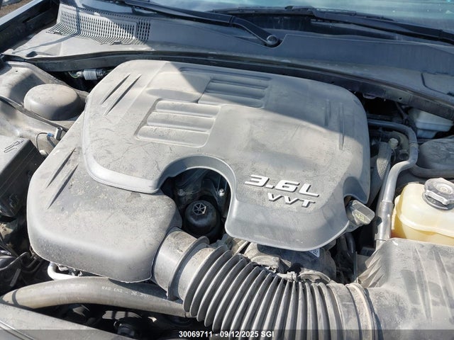 2C3CCABG8EH292766 Chrysler 300