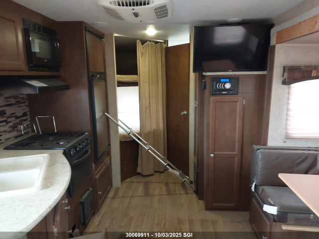 4EZT1252XG5088339 Kz Inc. 2016