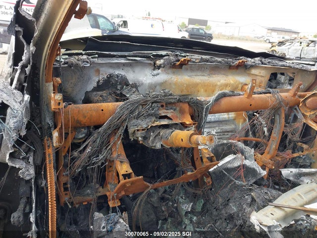 1GTUUCED4PZ285911 GMC l84