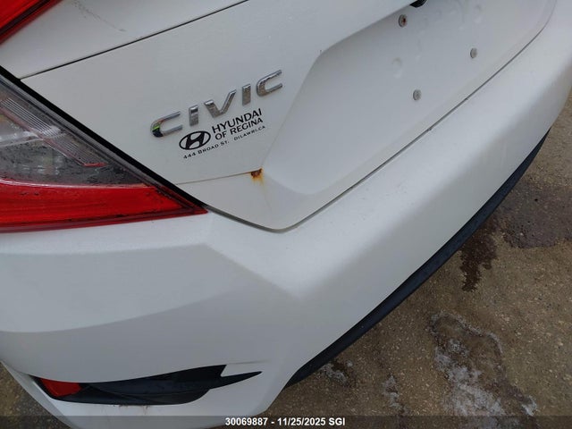 Продаж на аукціоні авто 2018 Honda Civic Lx, vin: 2HGFC2F56JH005296, номер лоту: 30069887