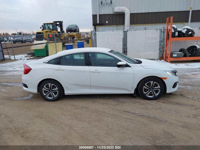 Продаж на аукціоні авто 2018 Honda Civic Lx, vin: 2HGFC2F56JH005296, номер лоту: 30069887