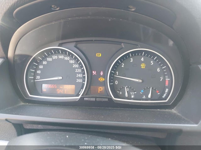 30069958 :رقم المزاد ، WBXPC7C41AWE53142 vin ، 2010 Bmw X3 Xdrive28i مزاد بيع