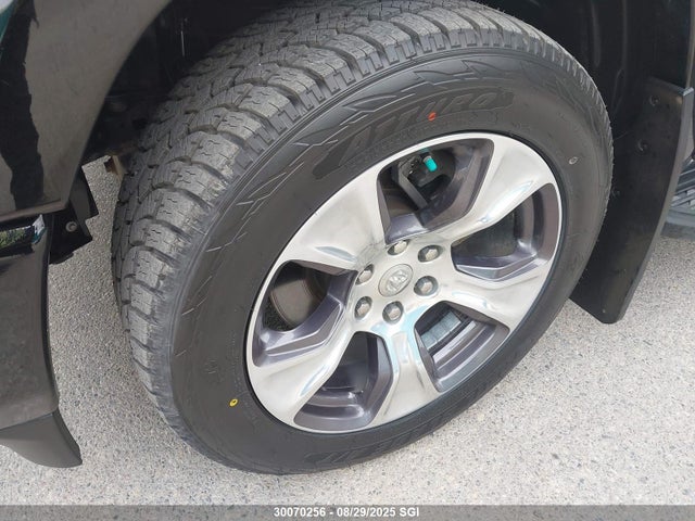 RAM 1500 2019 1C6SRFHT2KN615176 Image 18
