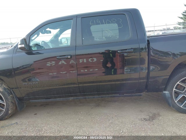 RAM 1500 2019 1C6SRFLT0KN758697 Image 14