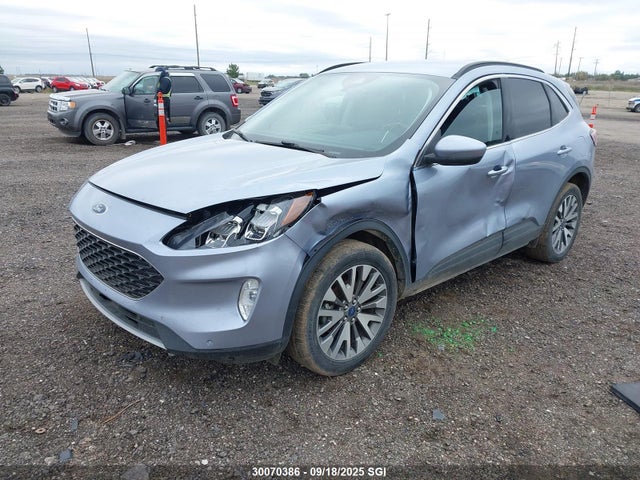 1FMCU9J91NUA55569 Ford gtdi 240ps