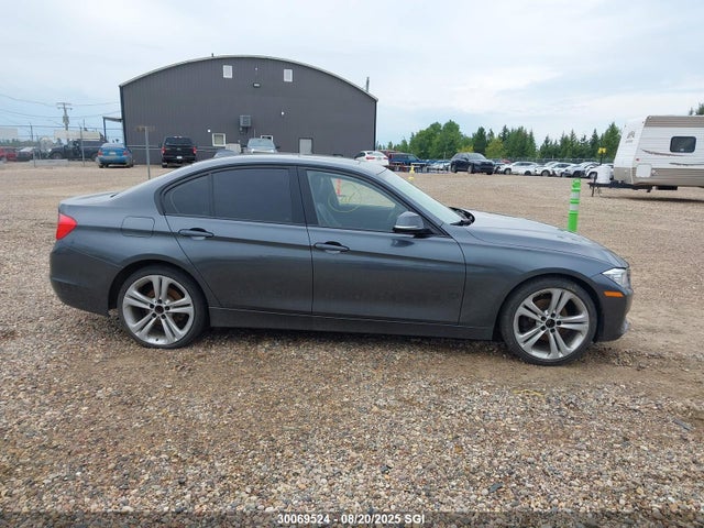 WBA3B3C5XEJ979797 BMW 328I
