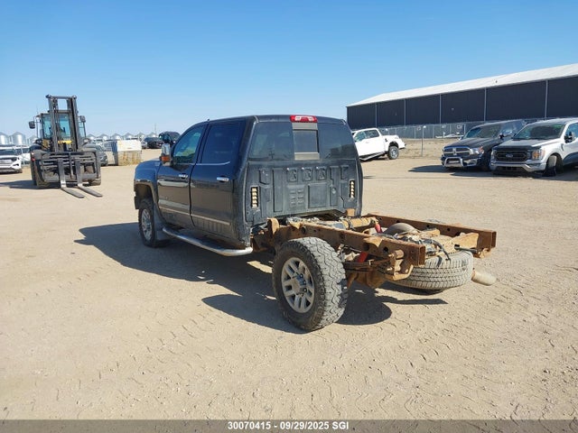 Chevrolet lml 2015 1GC1KWE85FF625869 Image 3
