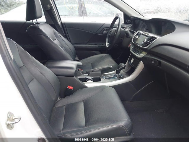 Honda k24w1 2015 1HGCR2F88FA805213 Image 5