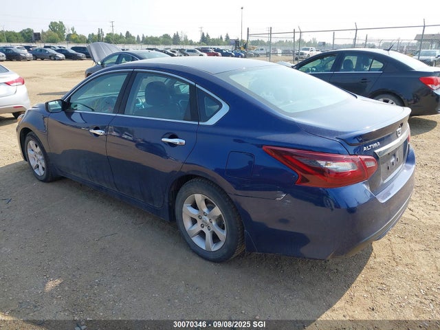 Nissan 2017 2017 1N4AL3AP6HN312577 Image 3