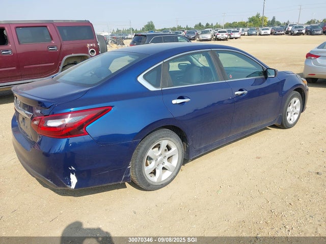 Nissan 2017 2017 1N4AL3AP6HN312577 Image 4