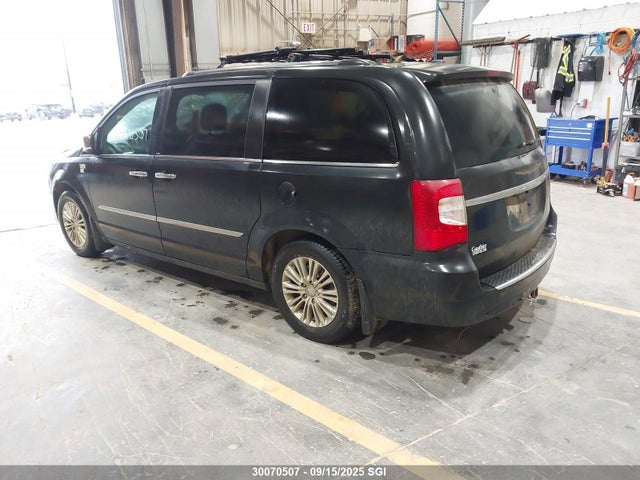 2C4RC1CG9ER303417 Chrysler Town and Country