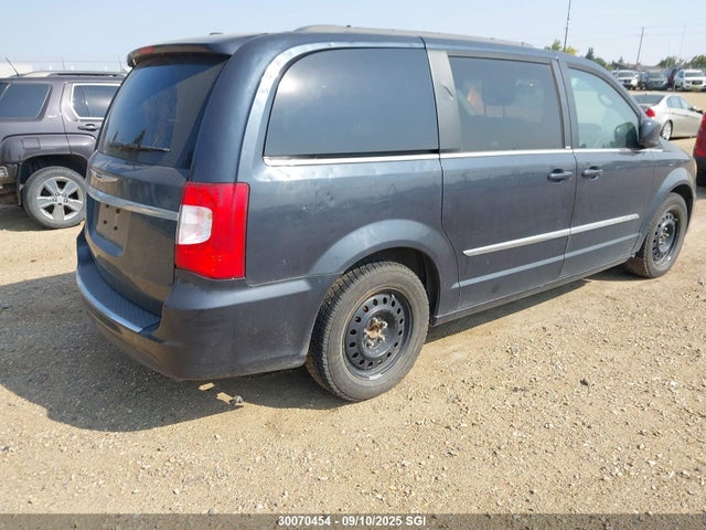 2C4RC1CG2ER349767 Chrysler Town and Country