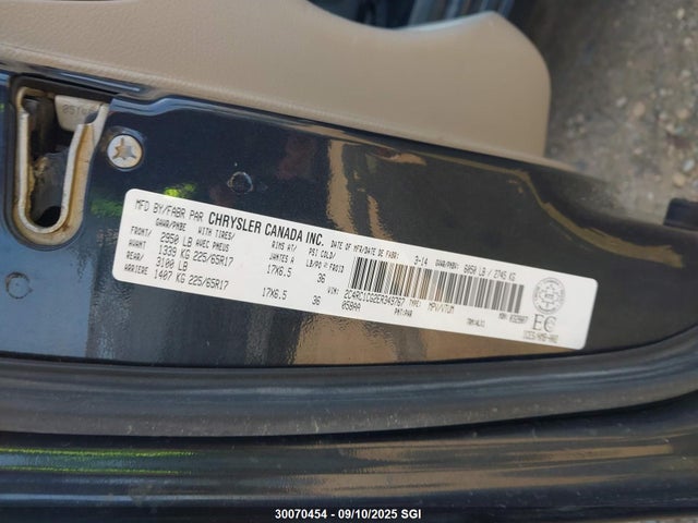 2C4RC1CG2ER349767 Chrysler Town and Country