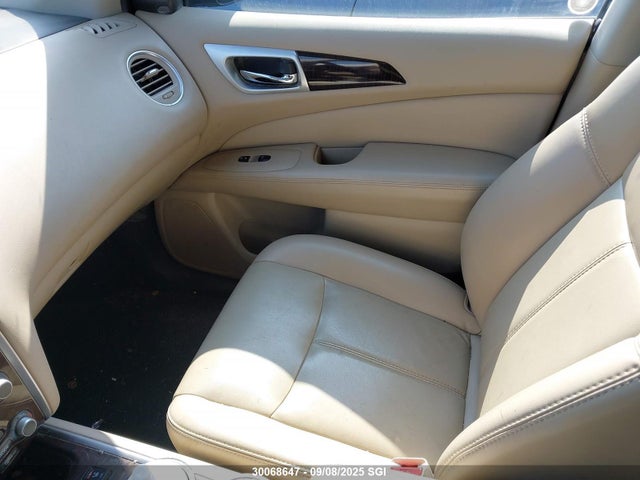 5N1AR2MM2GC654246 Nissan Pathfinder