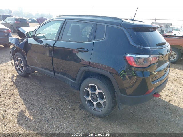 3C4NJDDB8NT114389 Jeep Compass