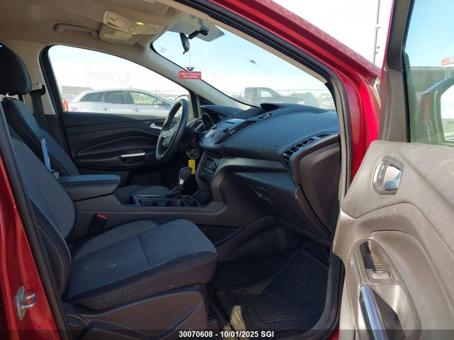 1FMCU9G95HUD89521 Ford 2017