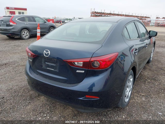3MZBM1U70GM317288 Mazda pe