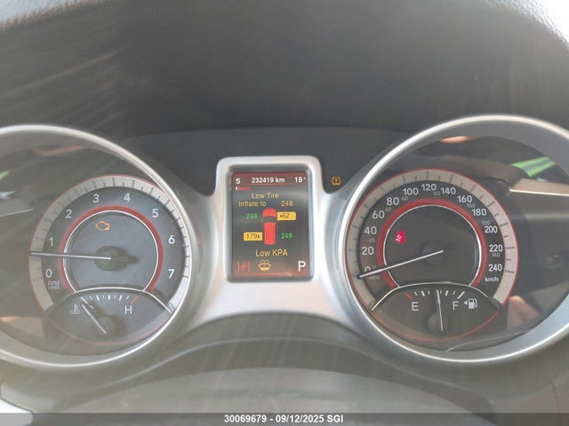 3C4PDDFG3ET125261 Dodge Journey