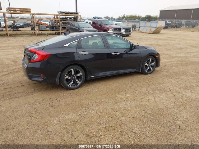 2HGFC1F9XHH107918 Honda l15b7