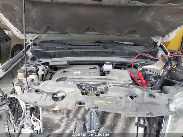 Nissan 2014 2014 5N1AR2MM3EC673028 Image 10