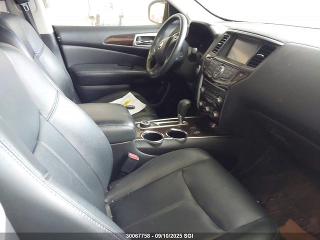 Nissan 2014 2014 5N1AR2MM3EC673028 Image 5
