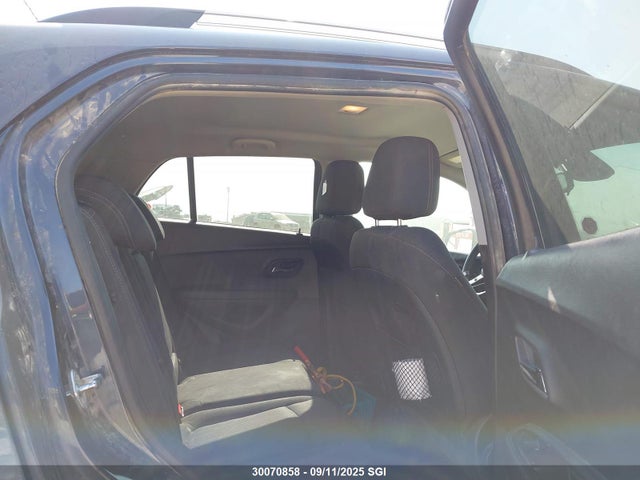 Chevrolet luv - mfi, variable valve timing, e85 max, alum 2018 3GNCJLSB5JL397100 Image 8